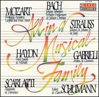 All in a Musical Family - Ernst Wallfisch (viola); Gnter Hller (alto recorder); Gyorgy Pauk (violin); Helma Elsner (harpsichord);...