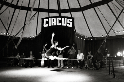 Giuliano Plorutti: Circus - Plorutti, Giuliano (Photographer), and Panaro, Luca (Text by), and Mutti, Roberto (Text by)