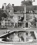 The English Manor Houses: From the Archives of "Country Life" [Englisch] Von Jeremy Musson (Autor) an English Manor House Represents an Architectural Ideal. for Generations It Has Embodied Civilised Taste. These Houses Have Formed a Core Part of...