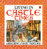 Living in Castle Times (Usborne First History)