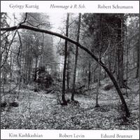 Kurtg: Neun Stcke fr Viola Solo; Jelek, Op. 5; Hommage  R. Sch.; Schumann: Mrchenbilder, Op. 113; Fantasiestcke - Eduard Brunner (clarinet); Kim Kashkashian (viola)