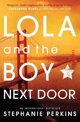 Lola and the Boy Next Door - Perkins, Stephanie