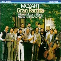 Mozart: Serenade Nr. 10 B-Dur, KV 361 "Gran Partita" - Vienna Mozart Winds; Nikolaus Harnoncourt (conductor)