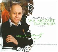Mozart: Symphonies, Vol. 4 - Danish National Chamber Orchestra; Adam Fischer (conductor)