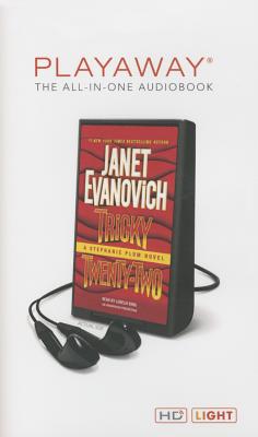 Tricky Twenty-Two: A Stephanie Plum Novel - Evanovich, Janet