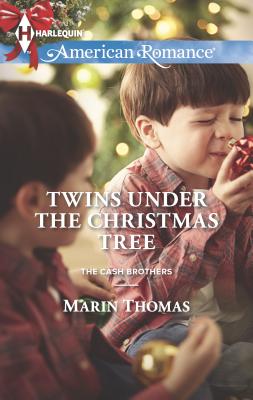 Twins Under the Christmas Tree - Thomas, Marin